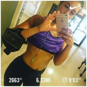 Meet your Posher, Vanessa