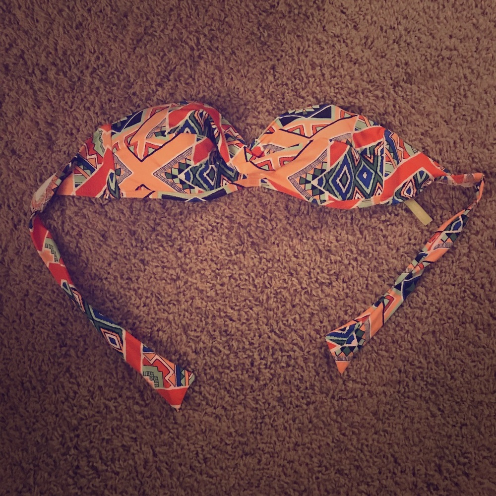 Geometric bandeau bikini top.