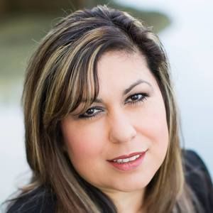 Meet your Posher, Sandra