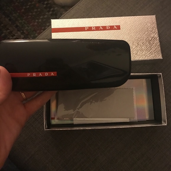 BNIB Authentic Prada Sunglasses - Picture 6 of 7