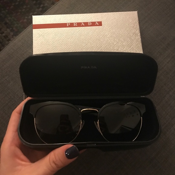 BNIB Authentic Prada Sunglasses - Picture 7 of 7