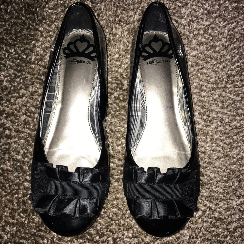 Black flats