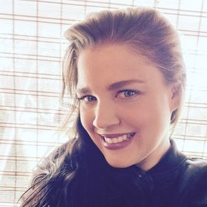 Meet your Posher, Joni