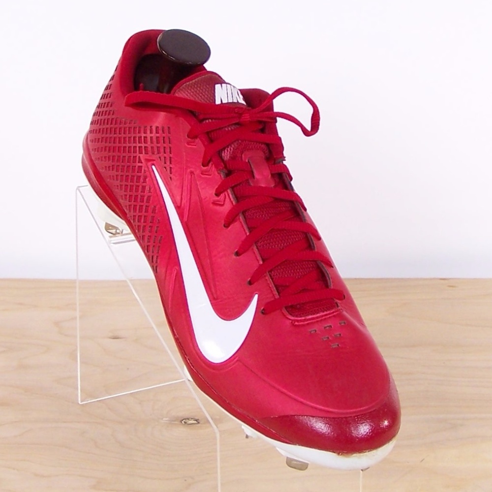 Nike Men Size 14 Baseball Metal Spike Cleats.