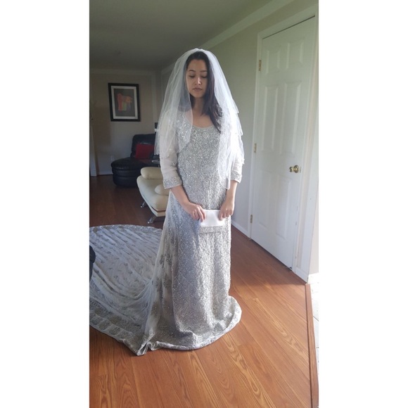 Handmade Pakistan Wedding Dress - Picture 3 of 4