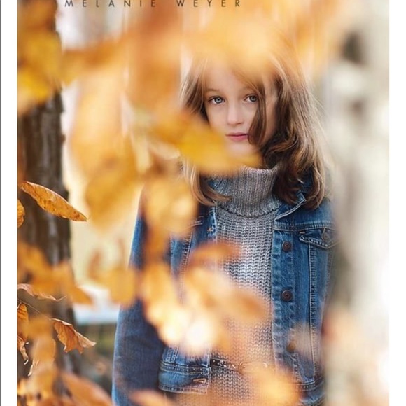 Meet your Posher, Fallon - Picture 1 of 1