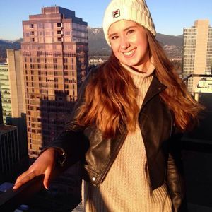 Meet your Posher, Ellie