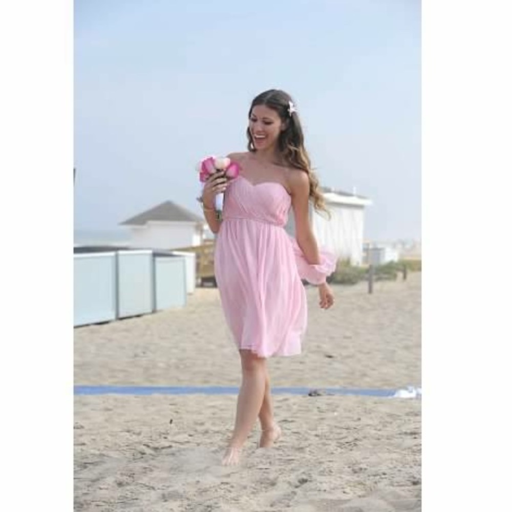 pretty in pink dress by donna morgan