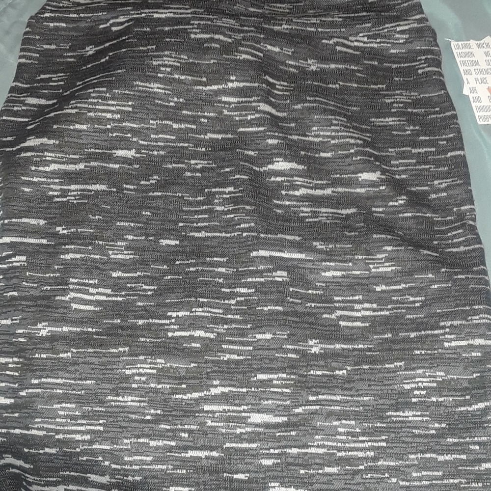 LuLaRoe cassie skirt