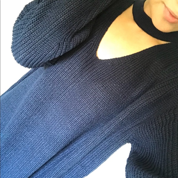 LAST M • Navy Oversized Tunic Choker Neck Sweater - Picture 3 of 6