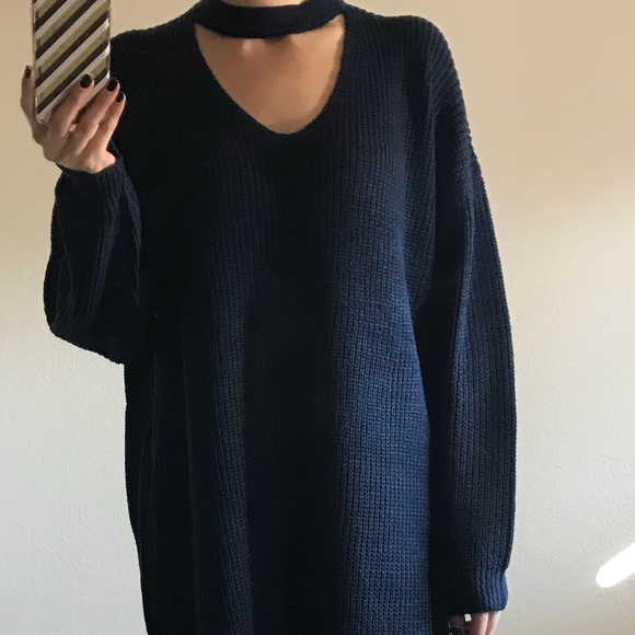 LAST M • Navy Oversized Tunic Choker Neck Sweater - Picture 4 of 6