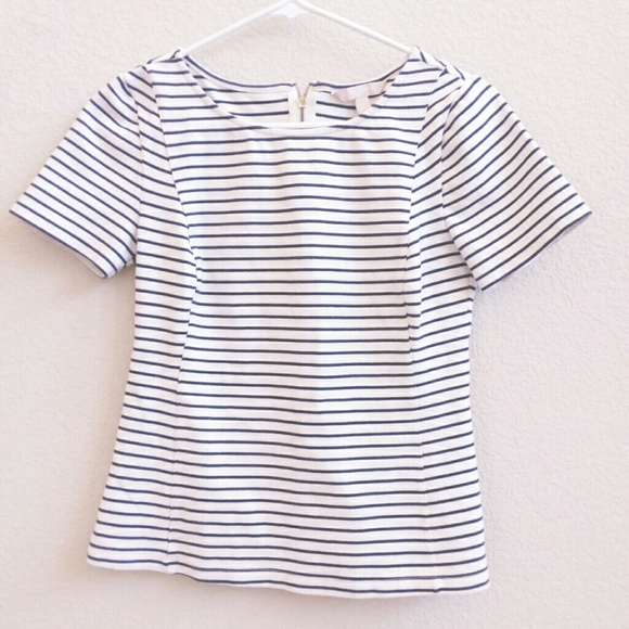 Banana Republic Tops - Banana Republic nautical strip top