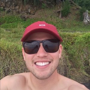 Meet your Posher, Brett