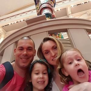 Meet your Posher, Juliana