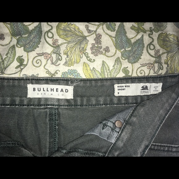 Grey High Rise Shorts - Picture 3 of 4