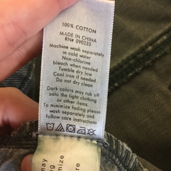 Grey High Rise Shorts - Picture 4 of 4