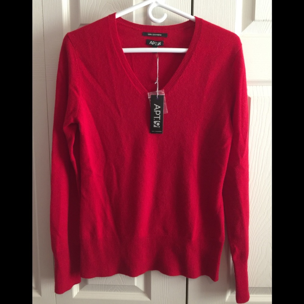 Apt. 9 cashmere sweater