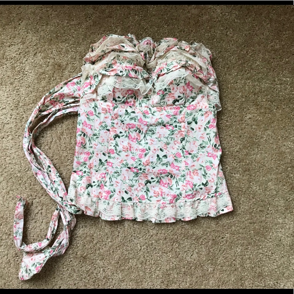 Pin up style tube top