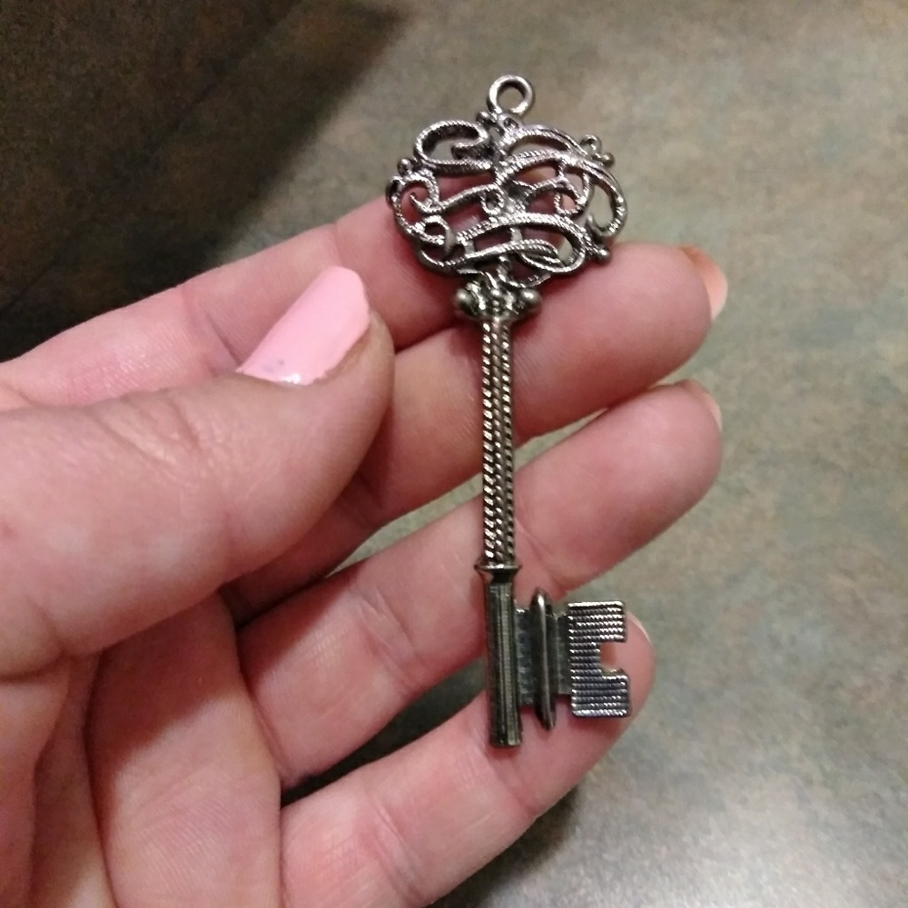 Key pendant