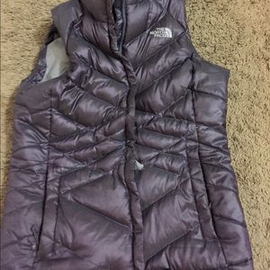 Women's North Face Puffer Vest