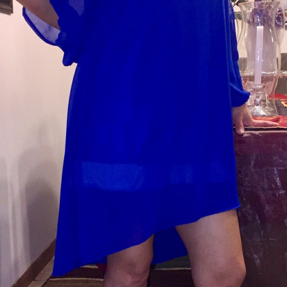 Dress - Picture 2 of 4