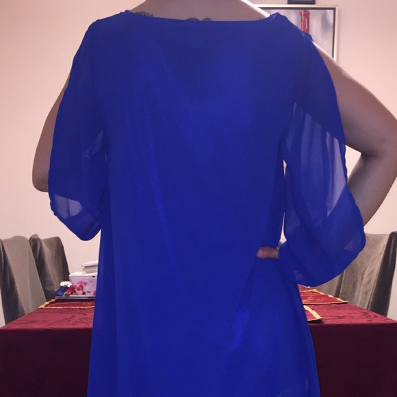 Dress - Picture 3 of 4