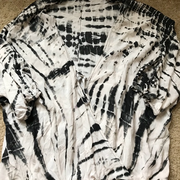 Forever 21 tunic - Picture 2 of 2