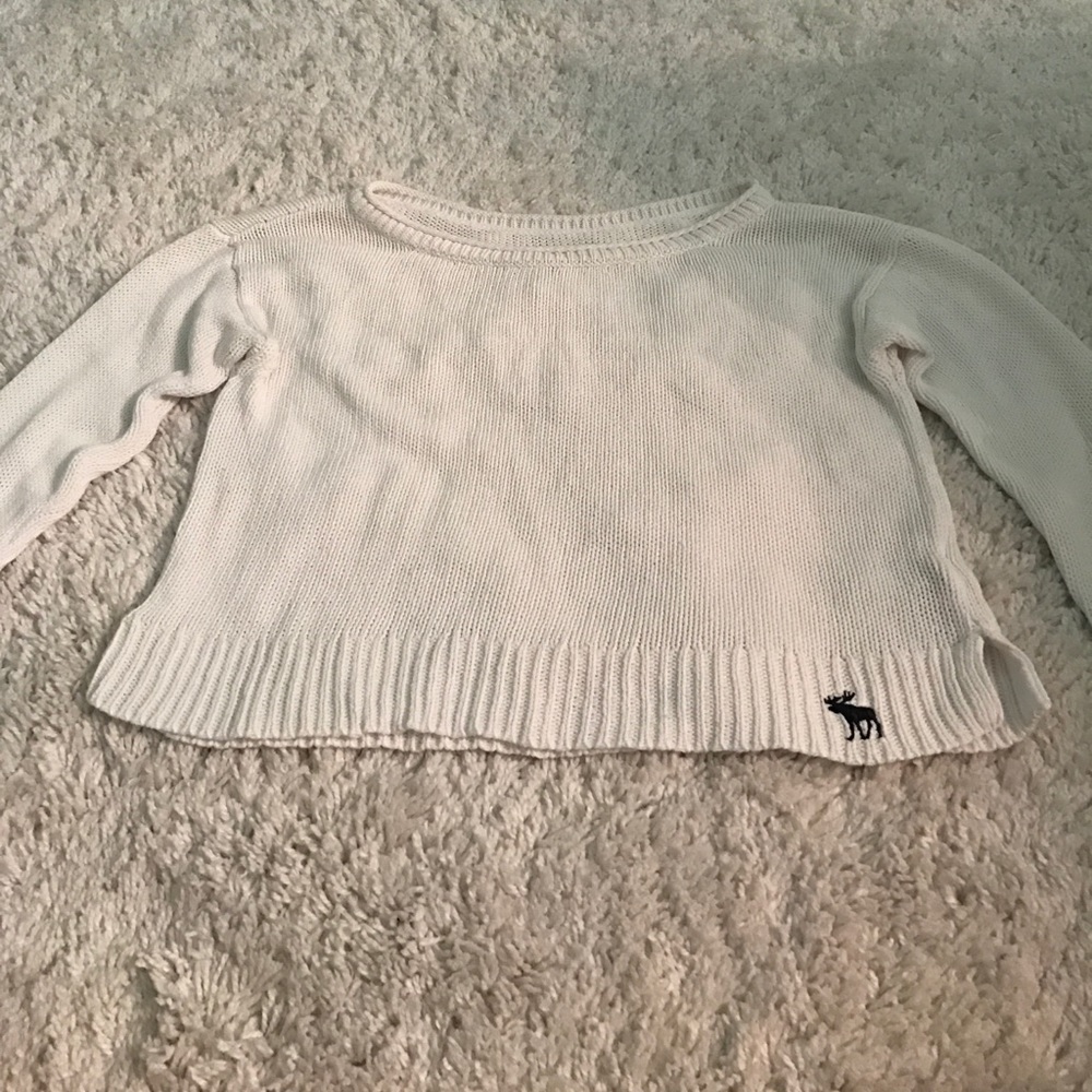 CUTE white fall sweater A&F