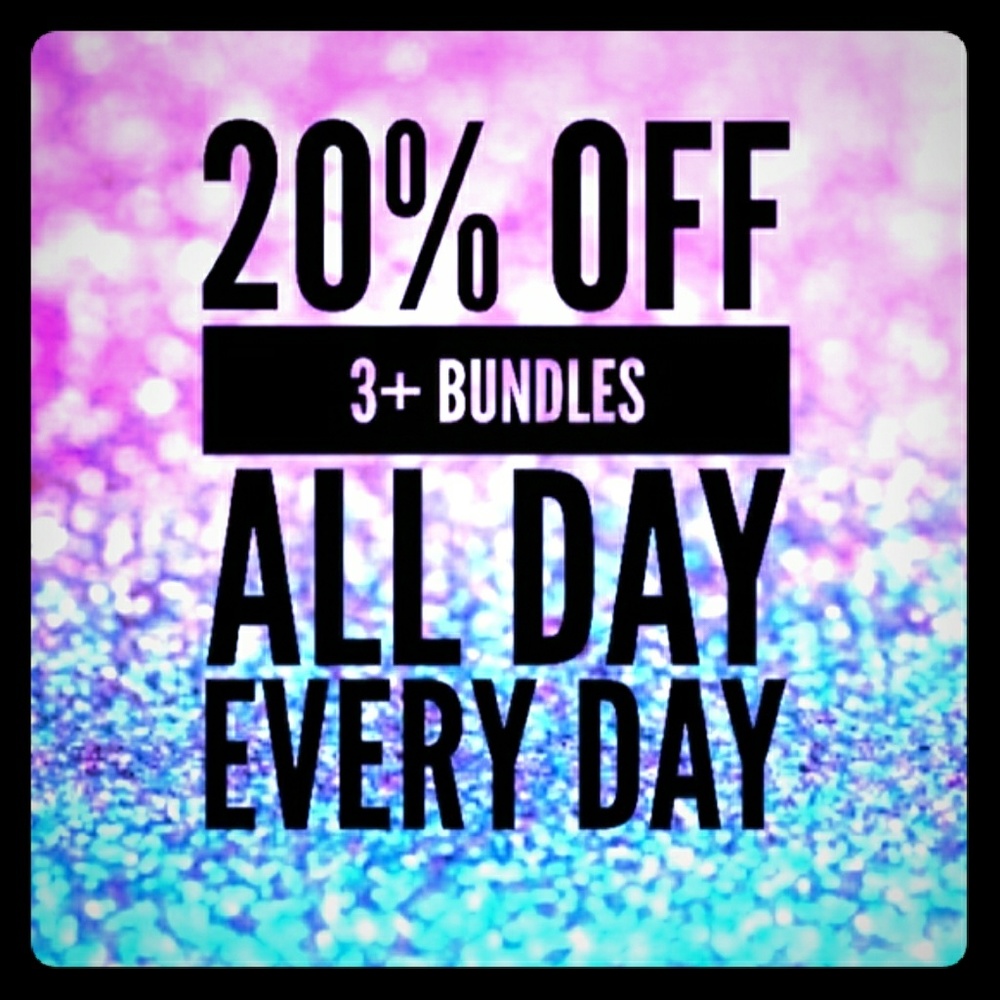 Closet Clean Out 🎉Bundle and SAVE!!🎉