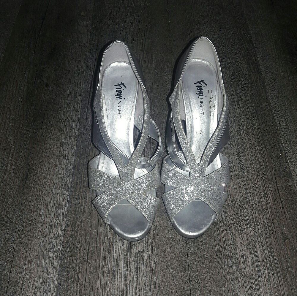 FIONI Silver Shoes
