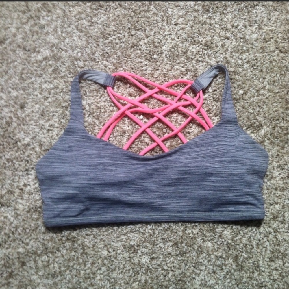 Lululemon Free to Be Wild Bra