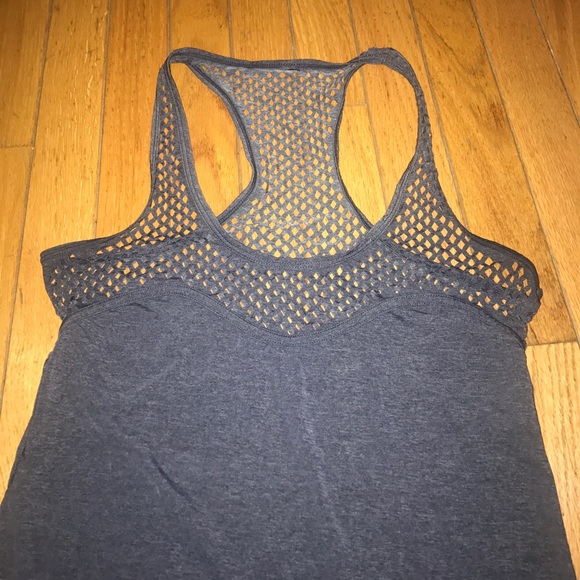 Lorna Jane grey tank top - Picture 2 of 2