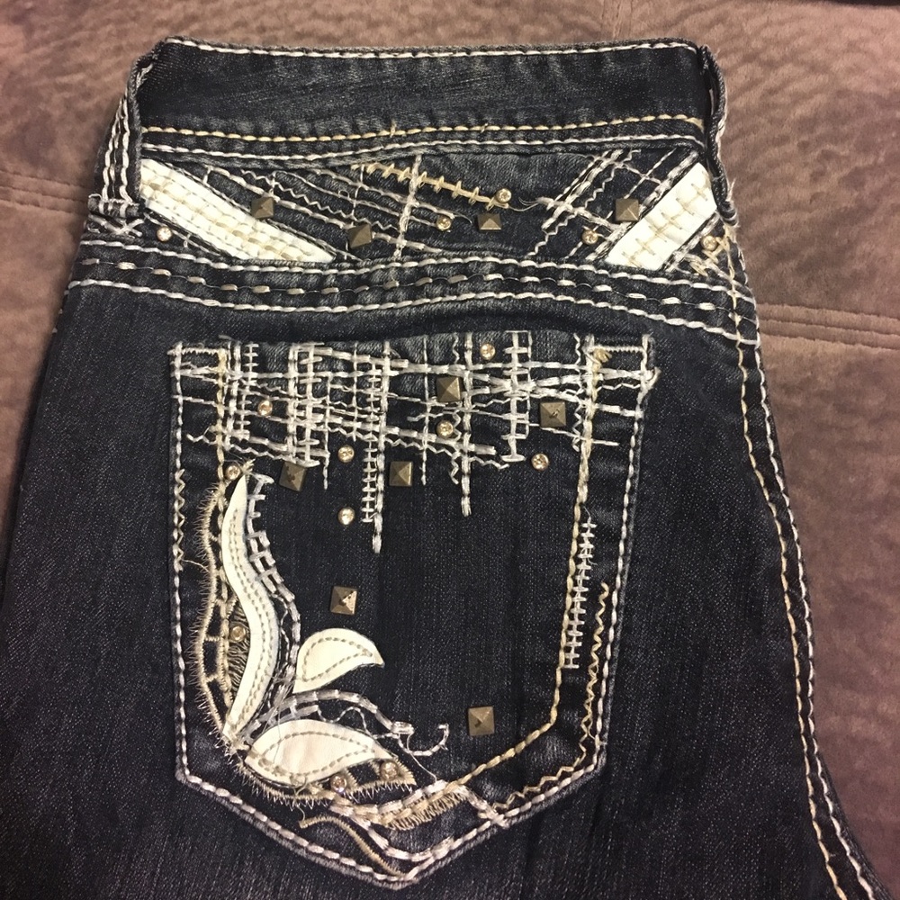 Jeans - Picture 3 of 3
