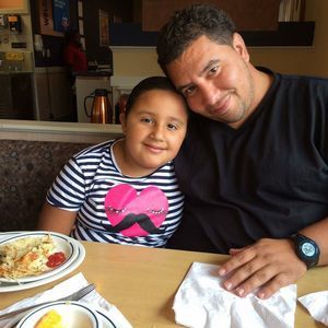 Meet your Posher, Raymond