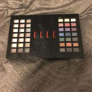 Elle pallet
