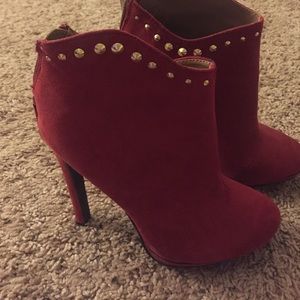 Heeled winter booties