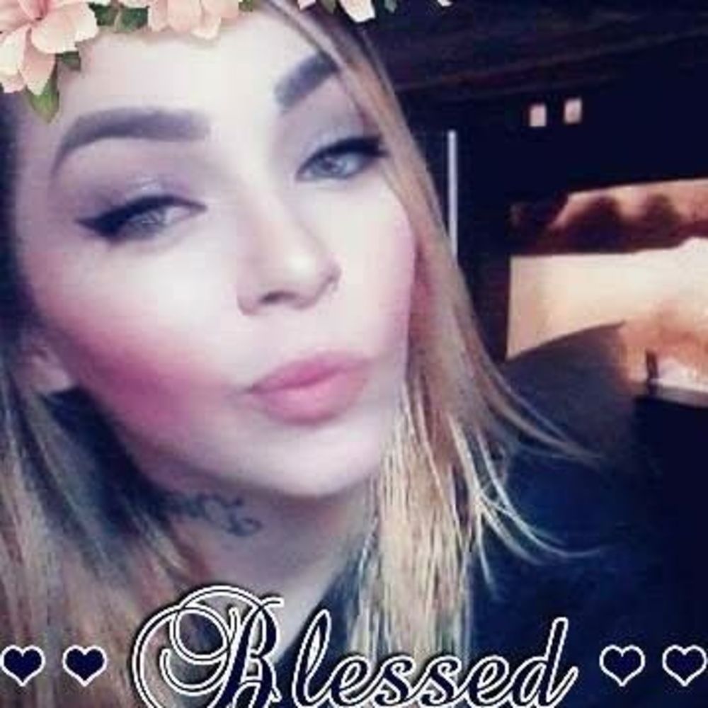 Meet your Posher, Kayla