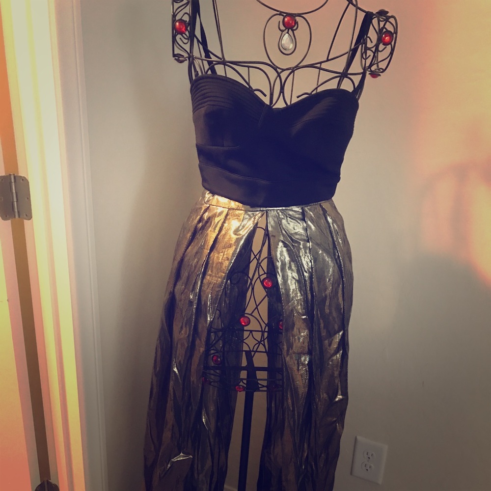 Crop top fade in skirt