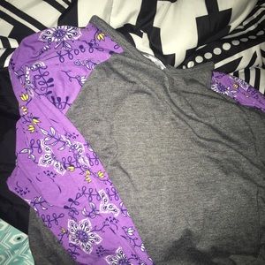 Lularoe shirt (randy)
