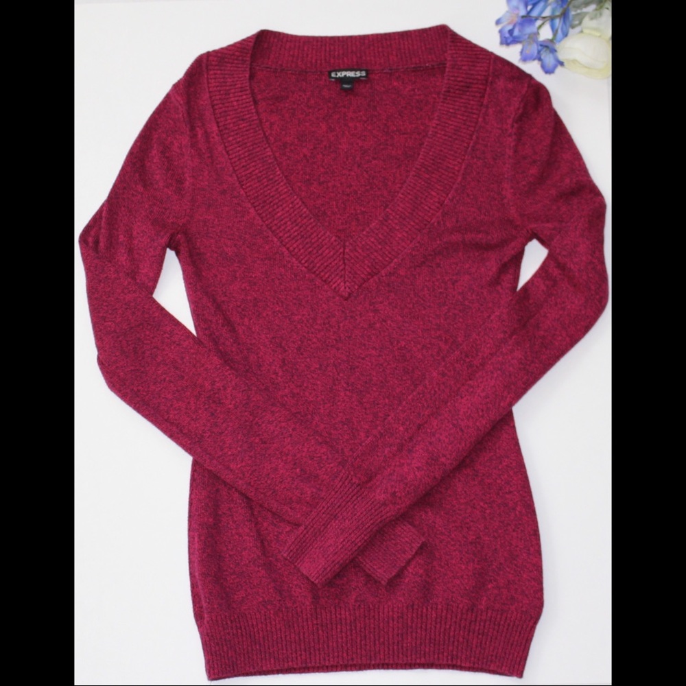 Marled fitted v neck sweater in pink & black blend