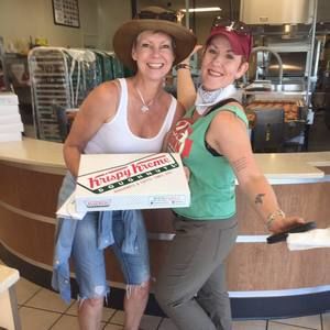 Meet your Posher, Rachel