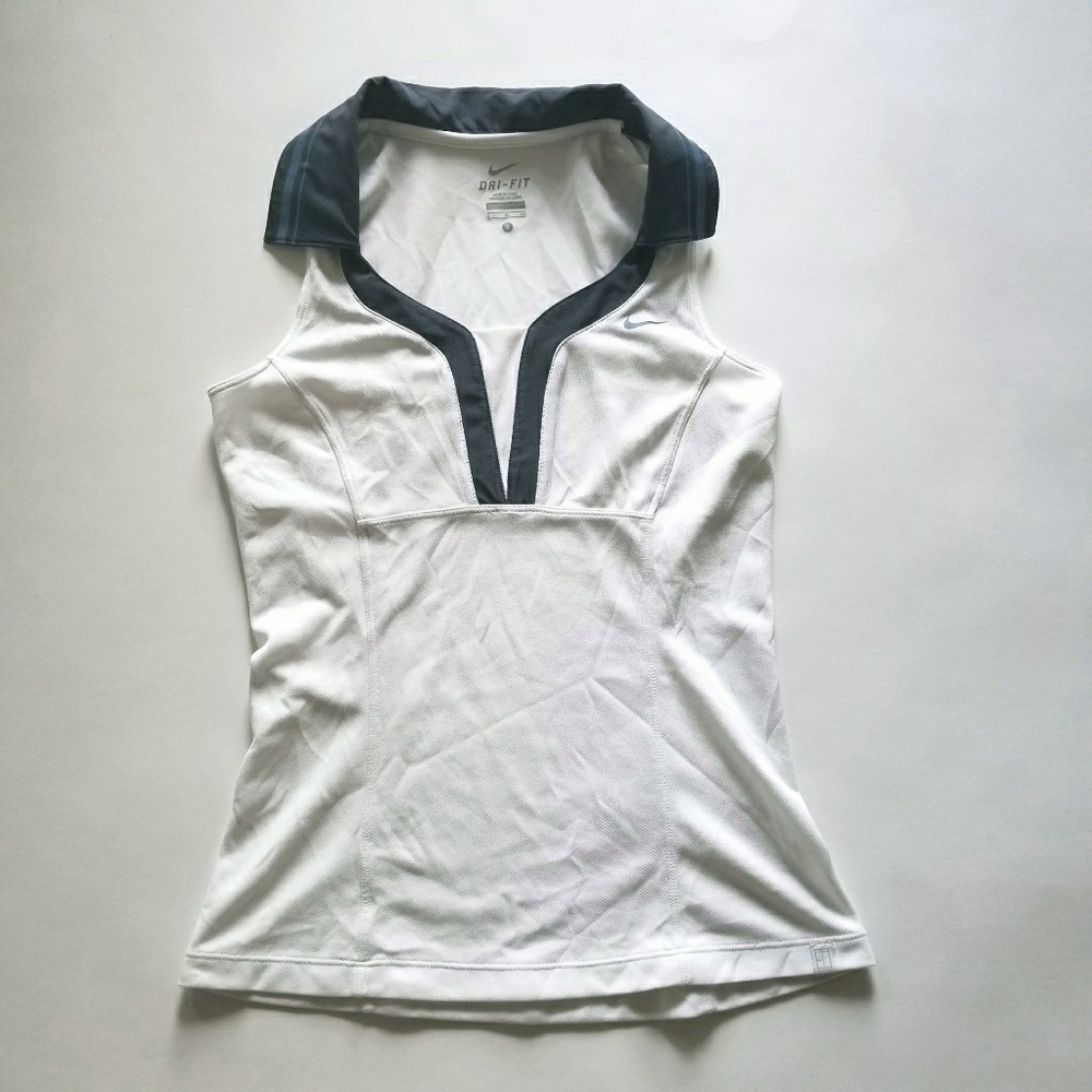 Nike tank