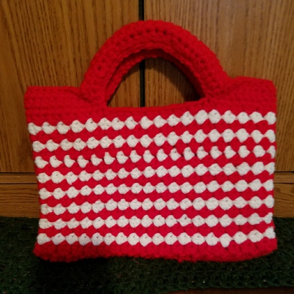Crocheted totes - Picture 5 of 8