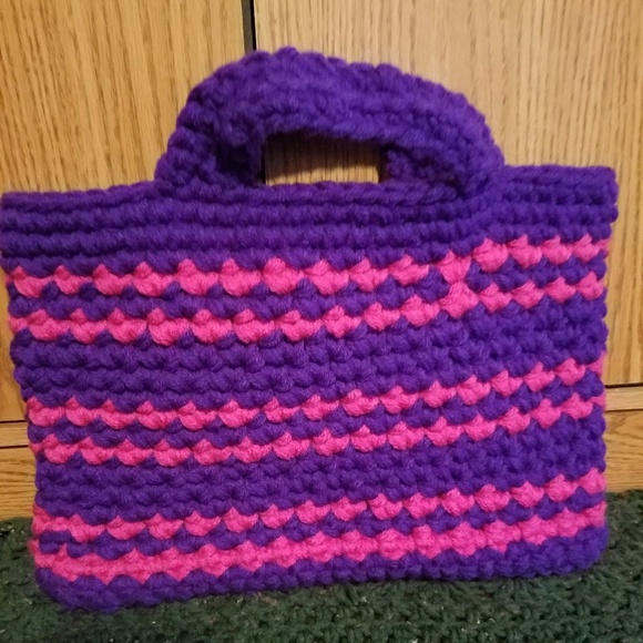 Crocheted totes - Picture 7 of 8