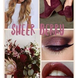 Lipsense Sheer Berry and Glossy Gloss