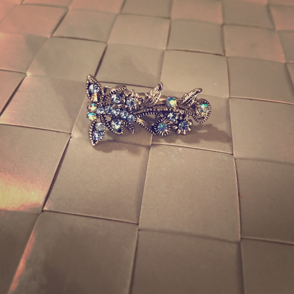 Little Girls Hair Clip | Blue Crystal | BRAND NEW