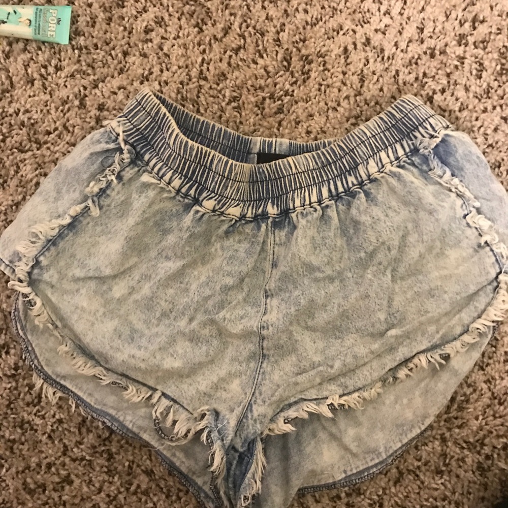 LF comfy shorts