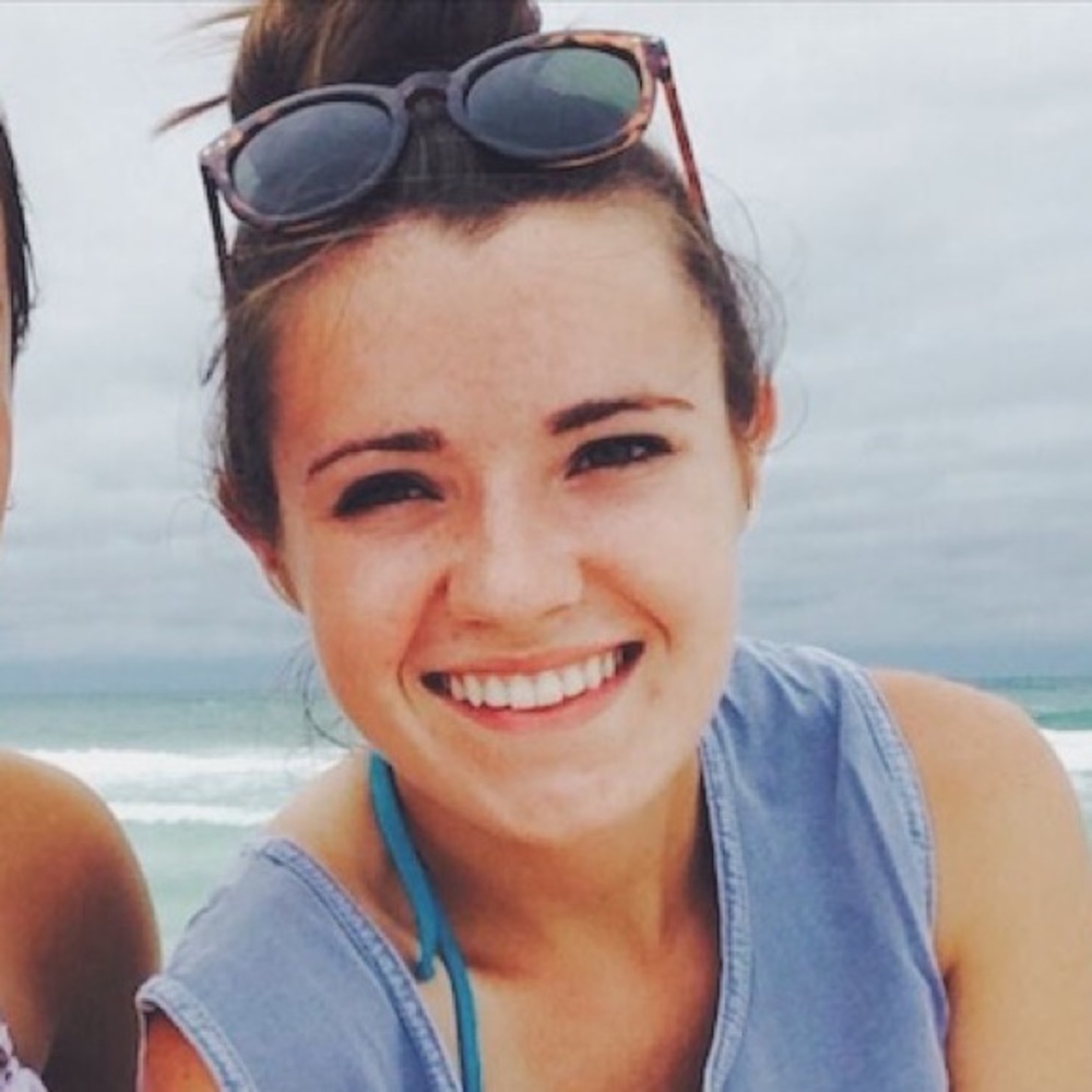 Meet your Posher, Olivia