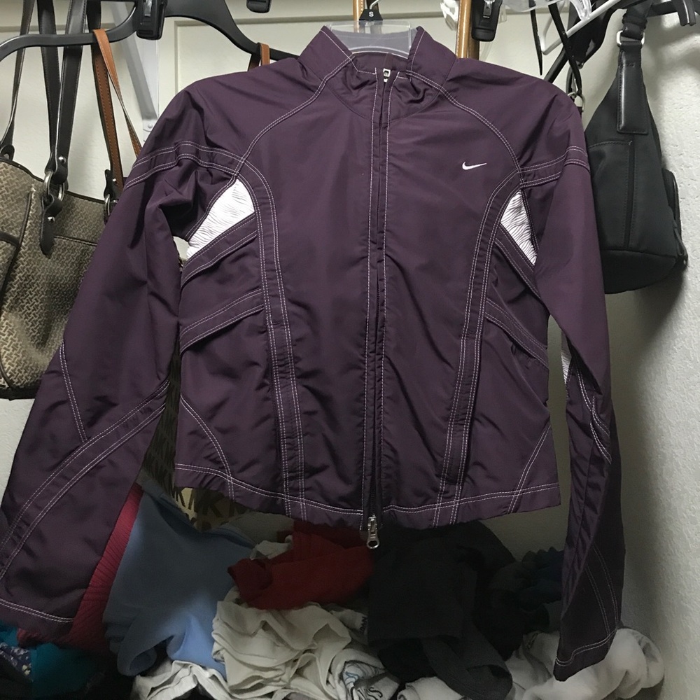 Nike dri fit jacket