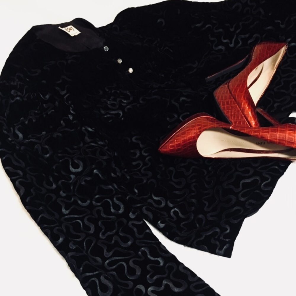 Chez California Women’s Velvet Dress Coat